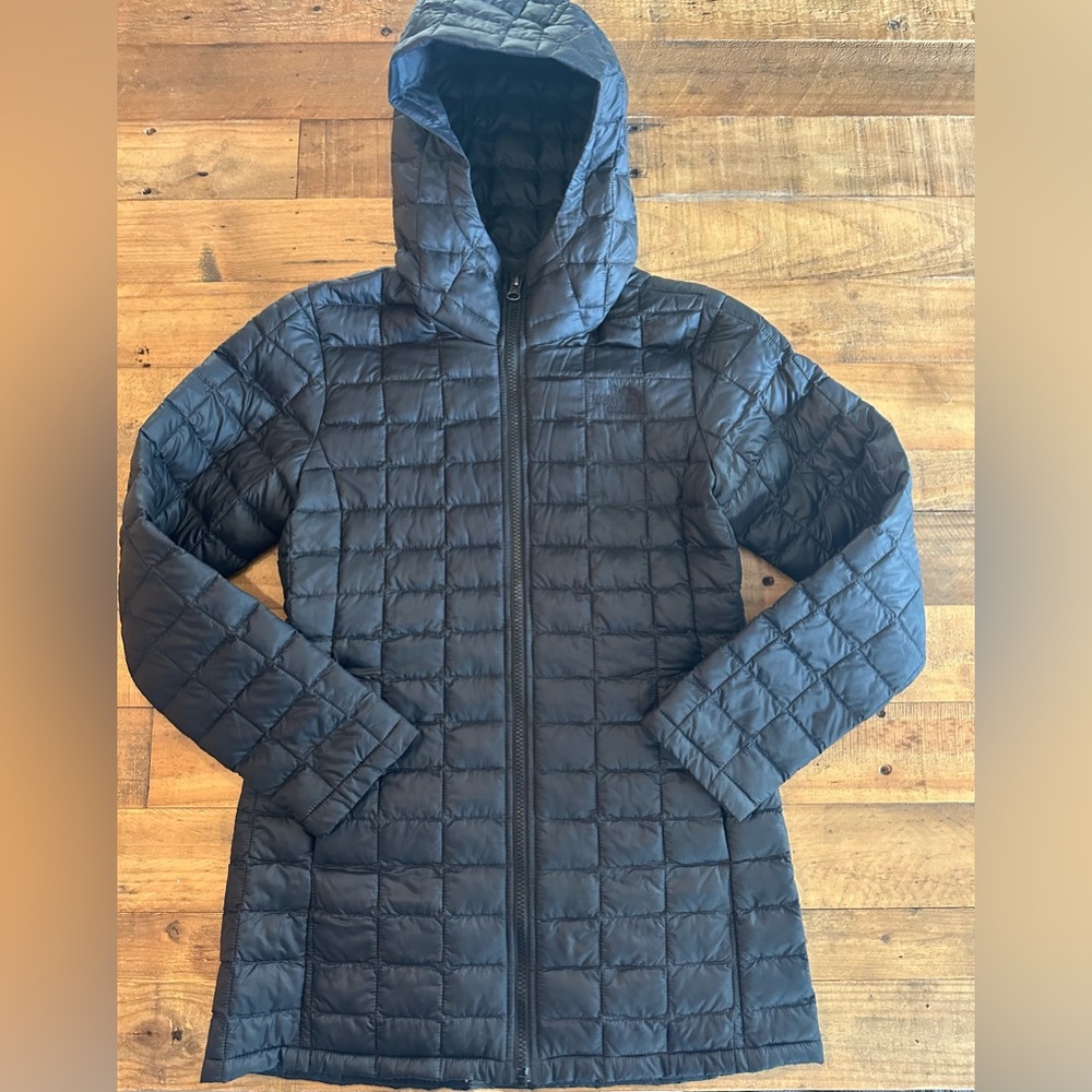Girls The North Face Black Hooded Jacket Size M 10/12
